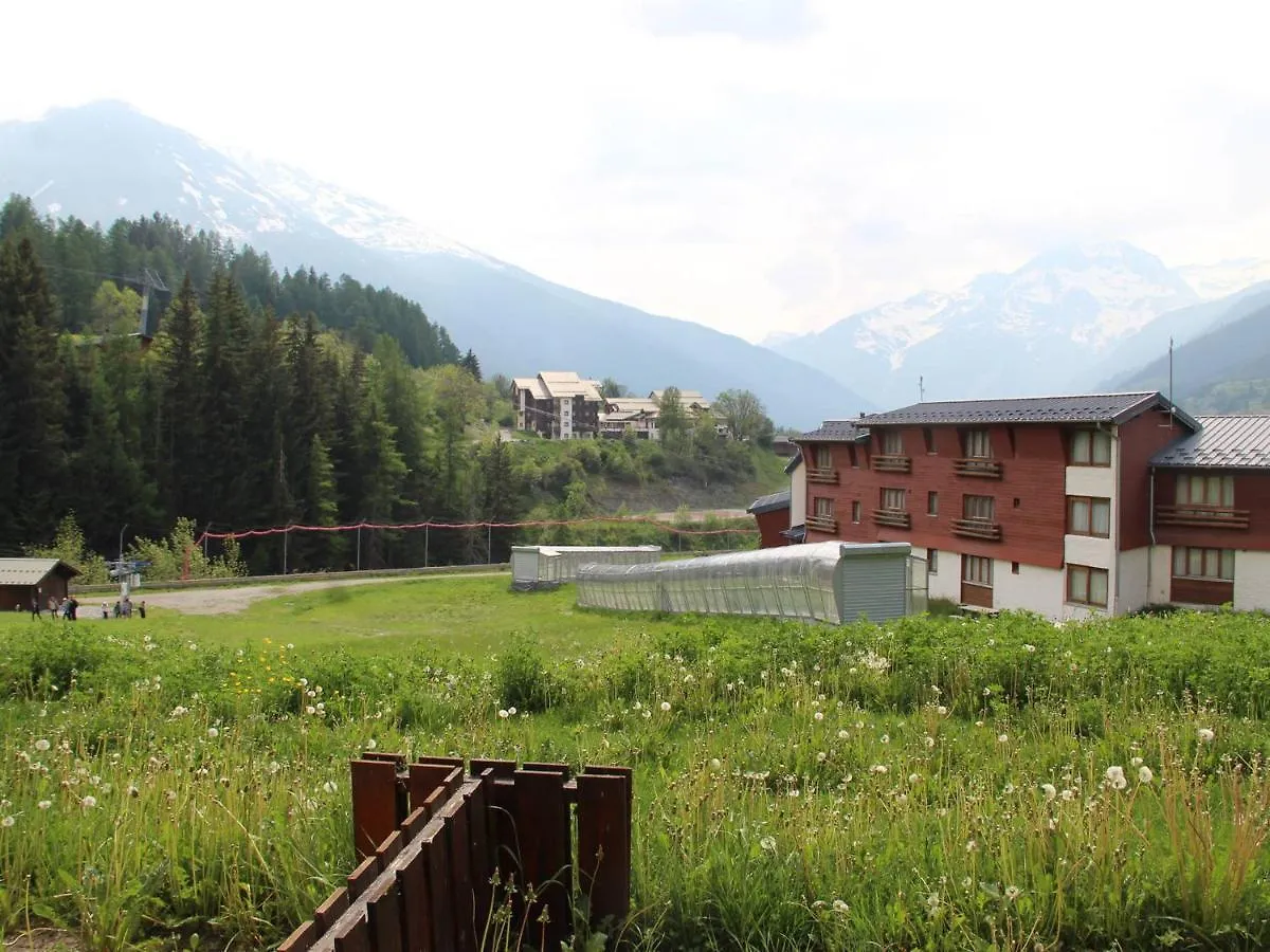 Appartement 4 Pers Avec Terrasse, Pres Des Pistes Et Commerces, Val Cenis Le Haut - Fr-1-508-206 Lanslevillard Apartment